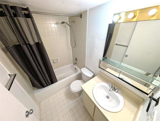 1740 NW North River Drive 329, Miami, FL 33125