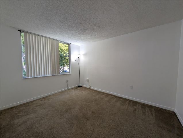 1740 NW North River Drive 329, Miami, FL 33125