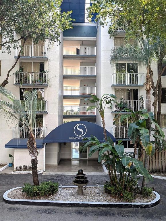1740 NW North River Drive 329, Miami, FL 33125