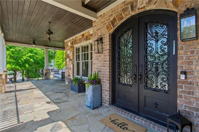 490 Belada Boulevard, Atlanta, GA 30342