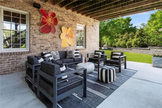 490 Belada Boulevard, Atlanta, GA 30342