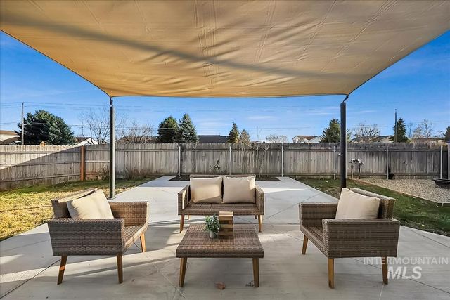 1211 W Hawaii Ave, Nampa, ID 83686