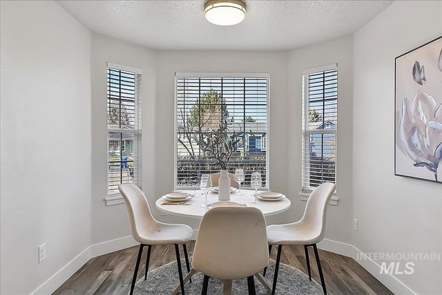 1211 W Hawaii Ave, Nampa, ID 83686