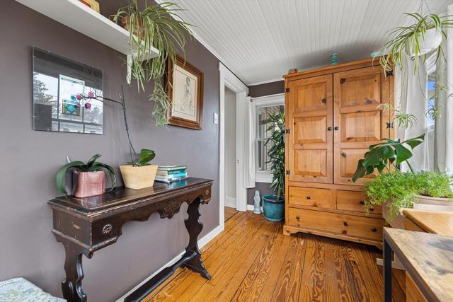 4924 N Larkin STREET, Whitefish Bay, WI 53217