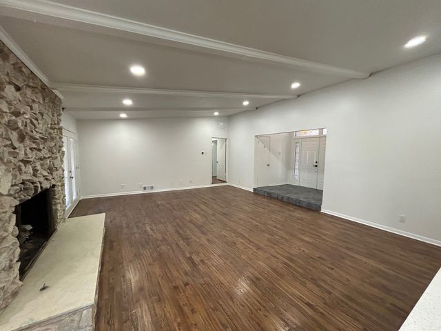 8845 Sweetwater Drive, Dallas, TX 75228