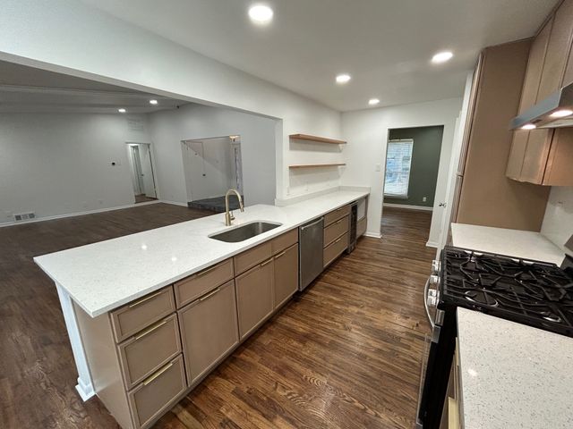 8845 Sweetwater Drive, Dallas, TX 75228