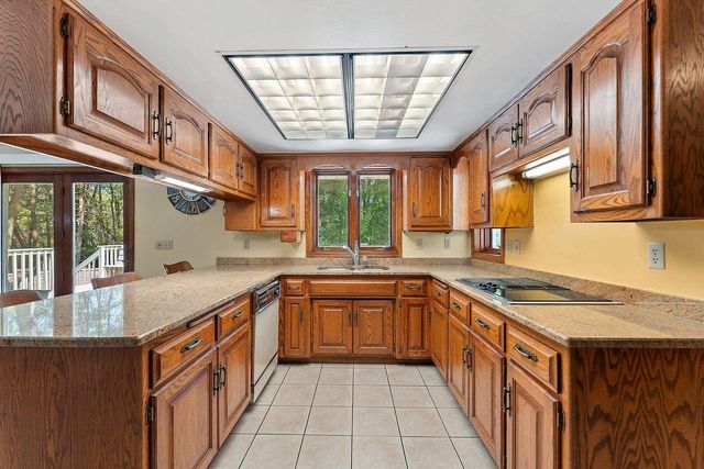 5025 LUXEMBURG ROAD, New Franken, WI 54229