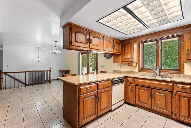 5025 LUXEMBURG ROAD, New Franken, WI 54229