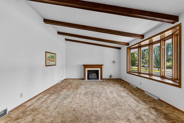5025 LUXEMBURG ROAD, New Franken, WI 54229