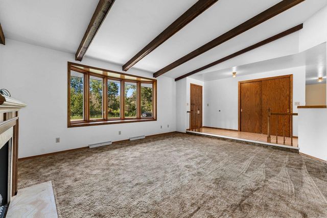 5025 LUXEMBURG ROAD, New Franken, WI 54229