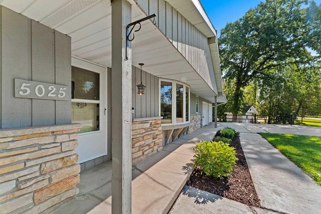5025 LUXEMBURG ROAD, New Franken, WI 54229