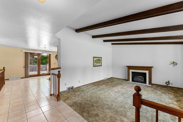 5025 LUXEMBURG ROAD, New Franken, WI 54229