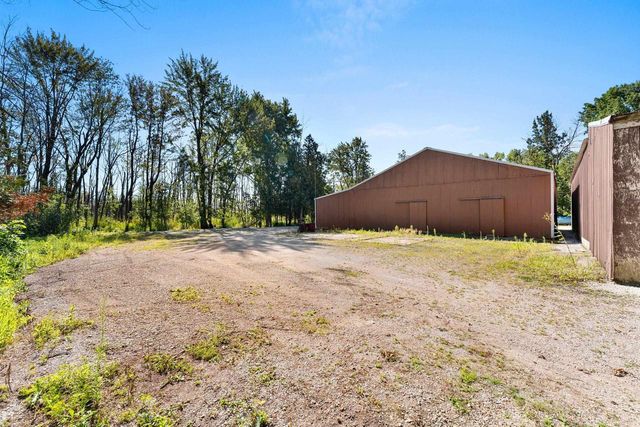 5025 LUXEMBURG ROAD, New Franken, WI 54229