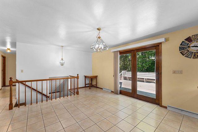 5025 LUXEMBURG ROAD, New Franken, WI 54229