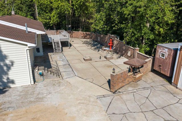 5025 LUXEMBURG ROAD, New Franken, WI 54229