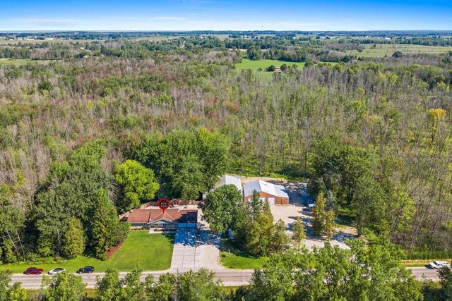 5025 LUXEMBURG ROAD, New Franken, WI 54229