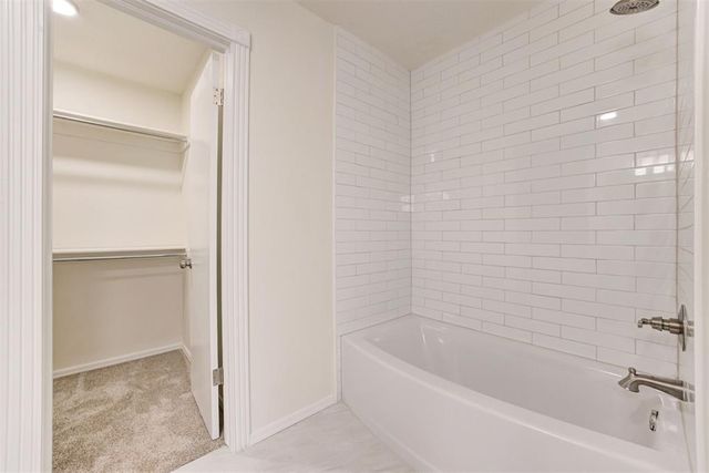 2712 Clover Glen Drive, Edmond, OK 73013
