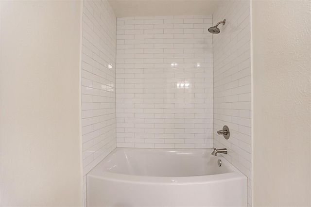 2712 Clover Glen Drive, Edmond, OK 73013
