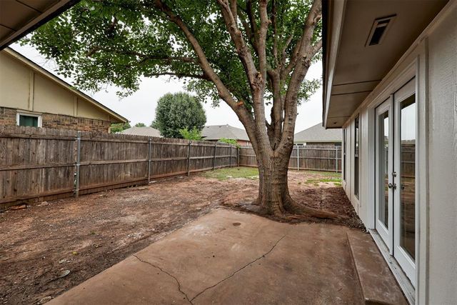 2712 Clover Glen Drive, Edmond, OK 73013
