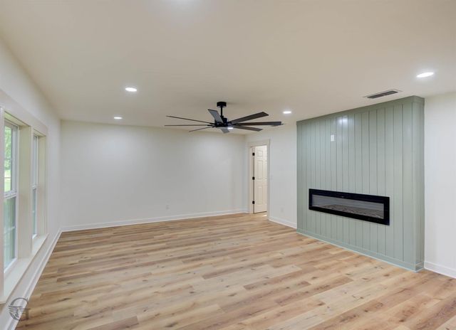 99 Jo Lacey Drive, Shreveport, LA 71107