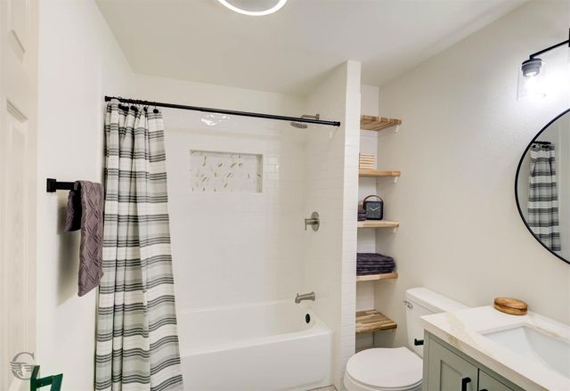 99 Jo Lacey Drive, Shreveport, LA 71107