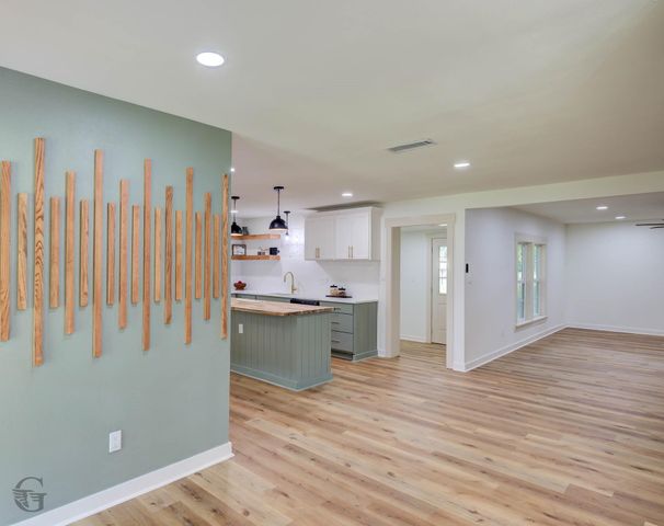 99 Jo Lacey Drive, Shreveport, LA 71107