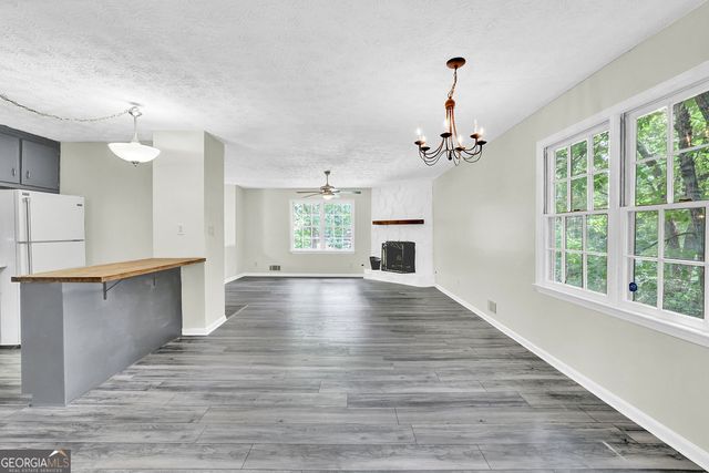 131 Little Brook Drive, Woodstock, GA 30188
