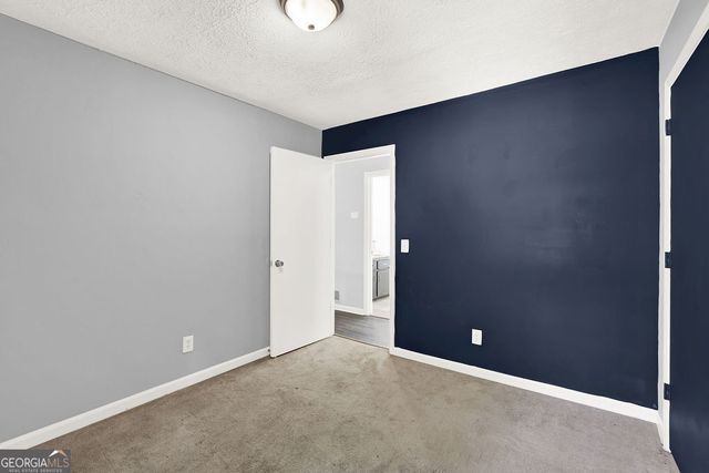 131 Little Brook Drive, Woodstock, GA 30188