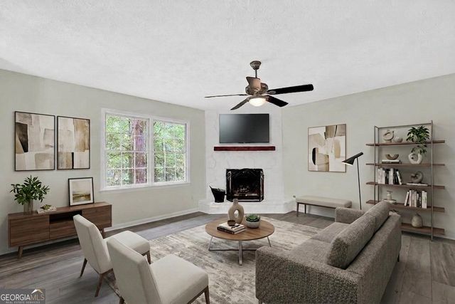 131 Little Brook Drive, Woodstock, GA 30188