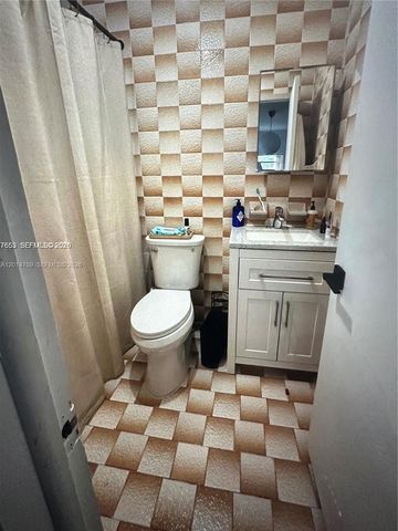 7546 NW 2nd Terrace, Miami, FL 33126