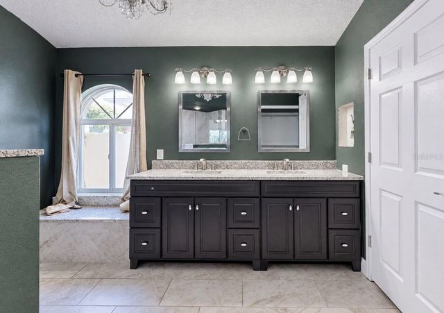 4115 MURFIELD DRIVE E, Bradenton, FL 34203