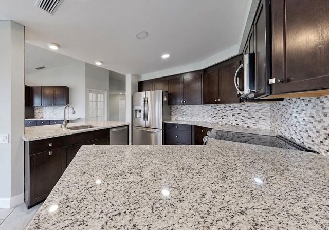 4115 MURFIELD DRIVE E, Bradenton, FL 34203