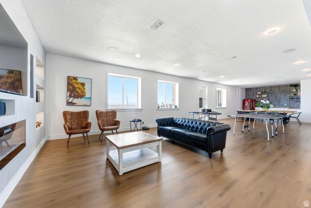 223 N RANCH RD, Farmington, UT 84025