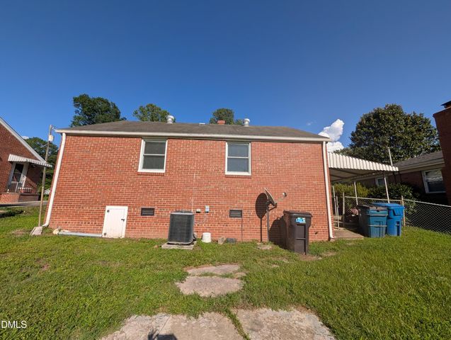 2412 Dallas Street, Durham, NC 27707
