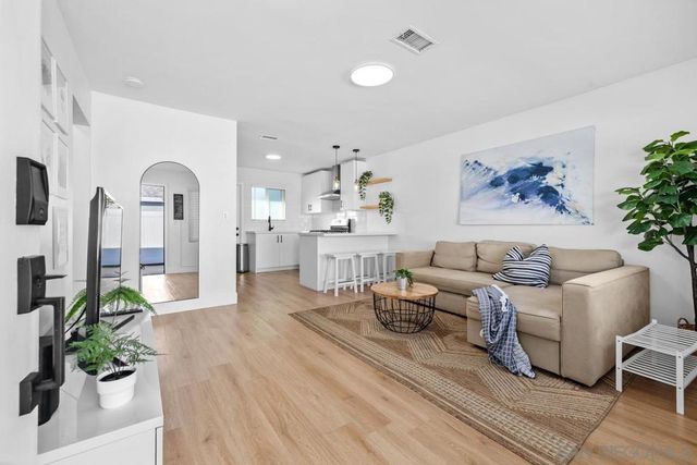 127 W Saxon, San Gabriel, CA 91776