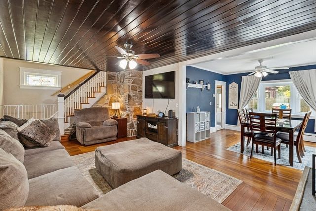 32 Macomber Ave, Swansea, MA 02777