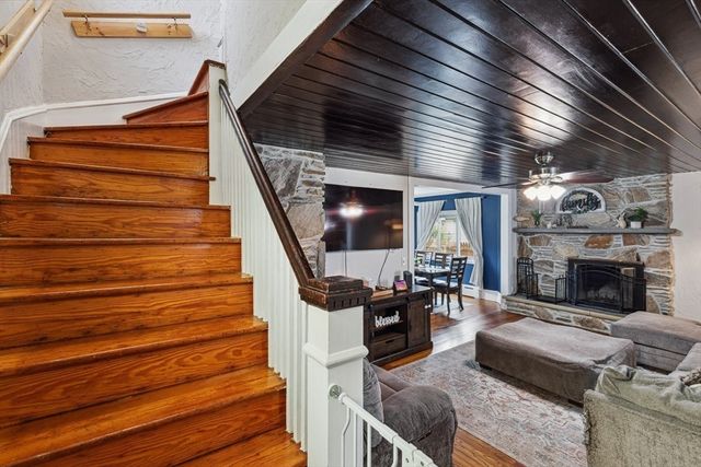 32 Macomber Ave, Swansea, MA 02777