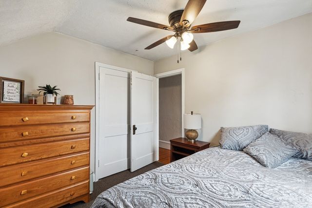 32 Macomber Ave, Swansea, MA 02777