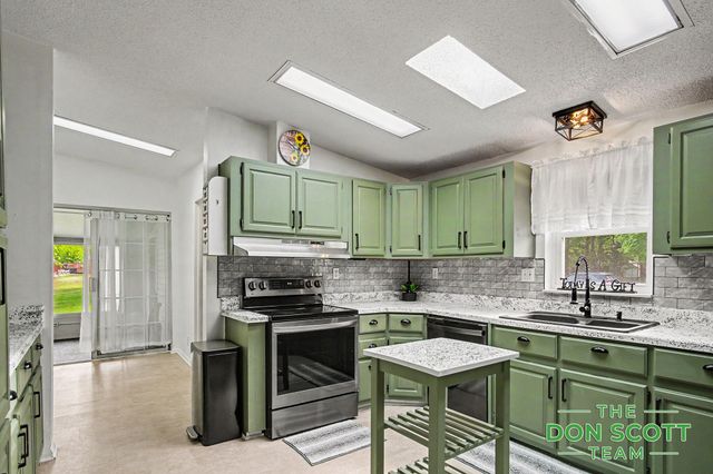3605 Lo-Al Drive, Ravenna Vllg, MI 49451
