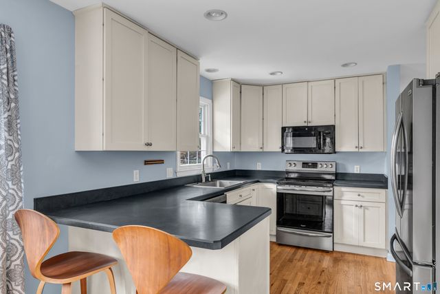 43 Fort Path Road, Madison, CT 06443