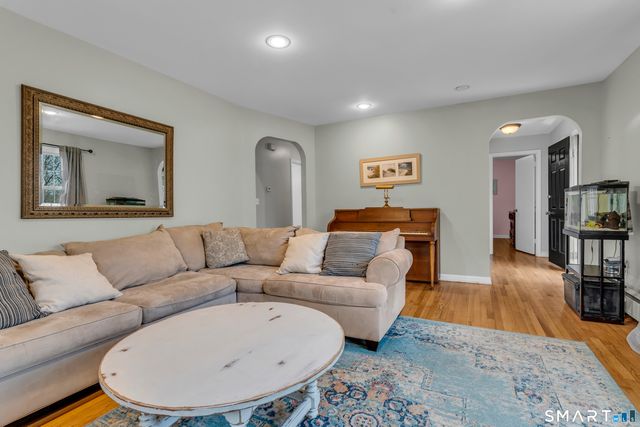 43 Fort Path Road, Madison, CT 06443