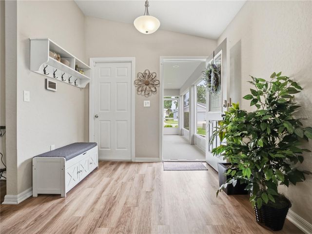 8016 DIAMOND CREEK LANE, Lakeland, FL 33809