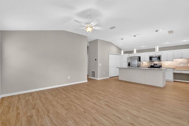 4881 JOHN CRAMER CIRCLE, The Villages, FL 32163