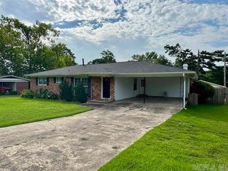 2204 E Lee Ave, Sherwood, AR 72120