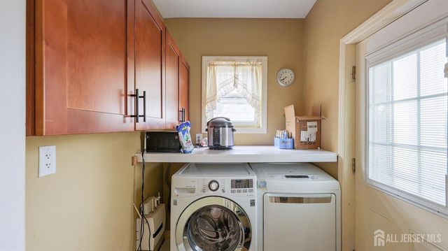 260 S Washington Avenue, Dunellen, NJ 08812