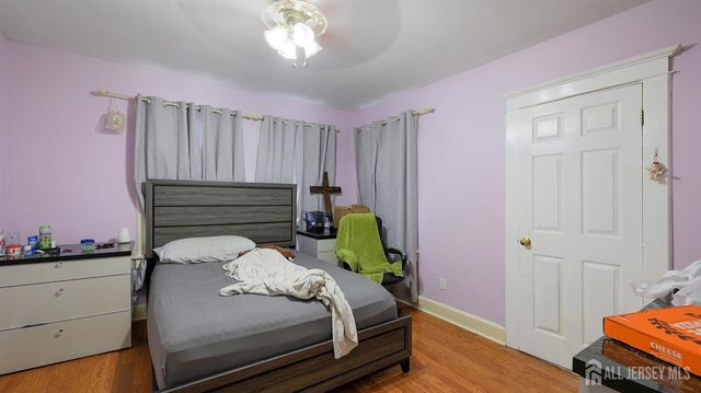 260 S Washington Avenue, Dunellen, NJ 08812