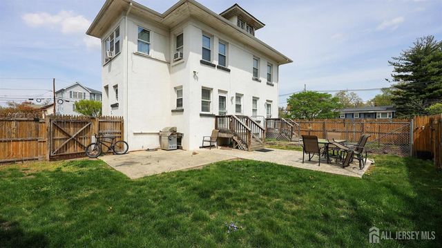 260 S Washington Avenue, Dunellen, NJ 08812