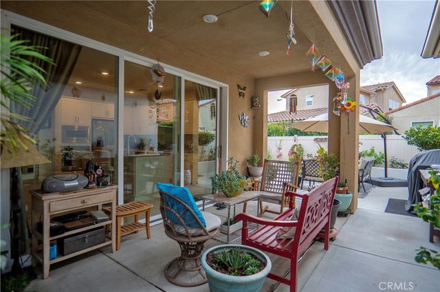 20525 Martingale, Saugus, CA 91350