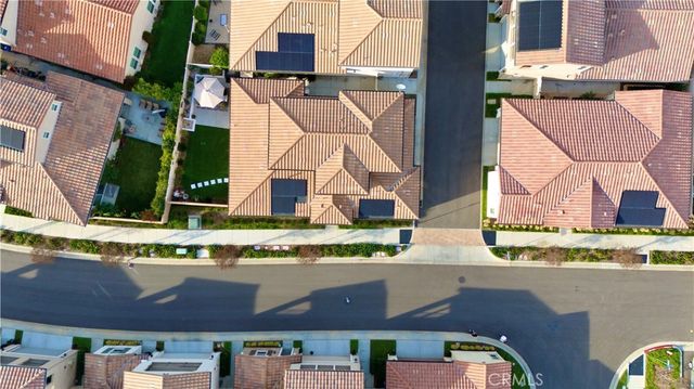 20525 Martingale, Saugus, CA 91350