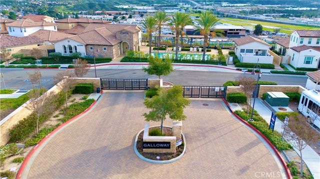 20525 Martingale, Saugus, CA 91350